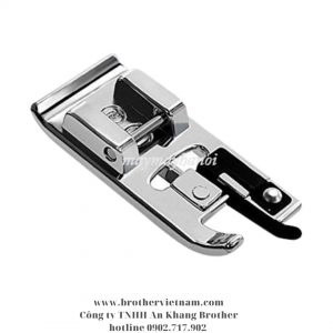 Chân vịt vắt sổ Brother F015N