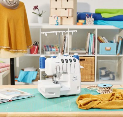 Cách xỏ chỉ máy vắt sổ